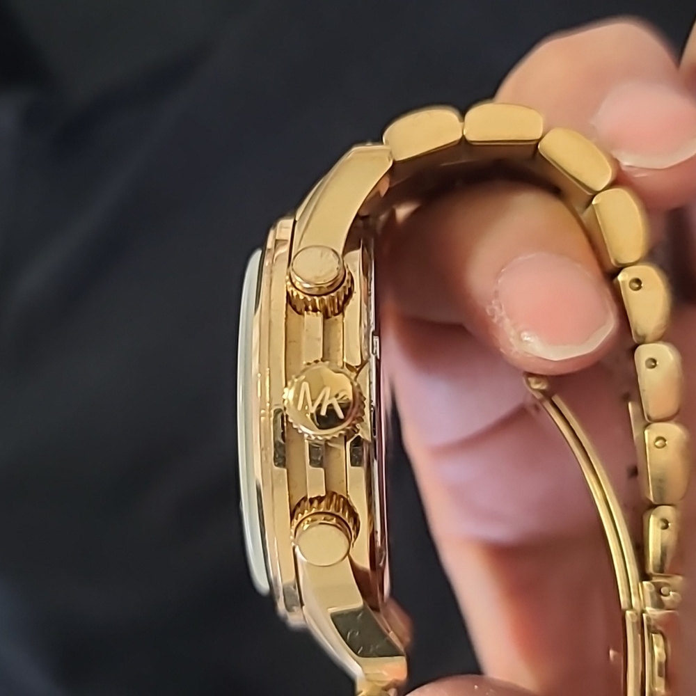 Auth Micheal Kors watch - Picture 4 of 6